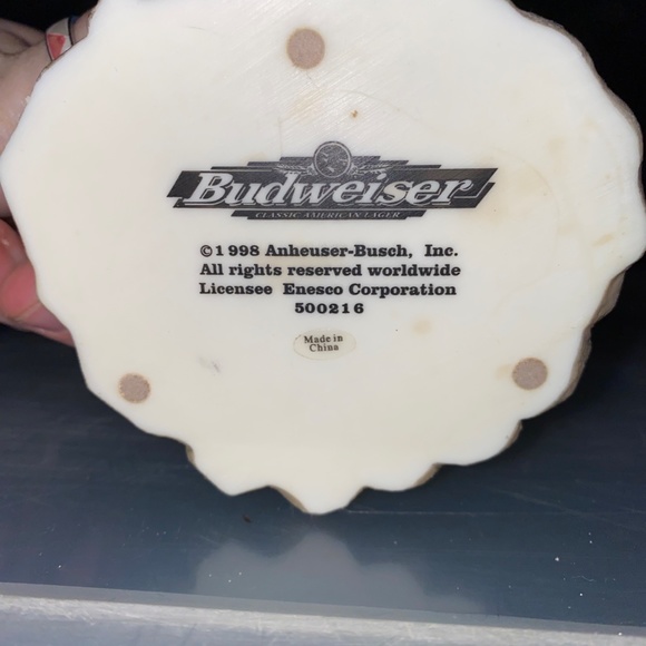 Budweiser "Lizards Rule, Frogs Drool" Figurine - Picture 2 of 2